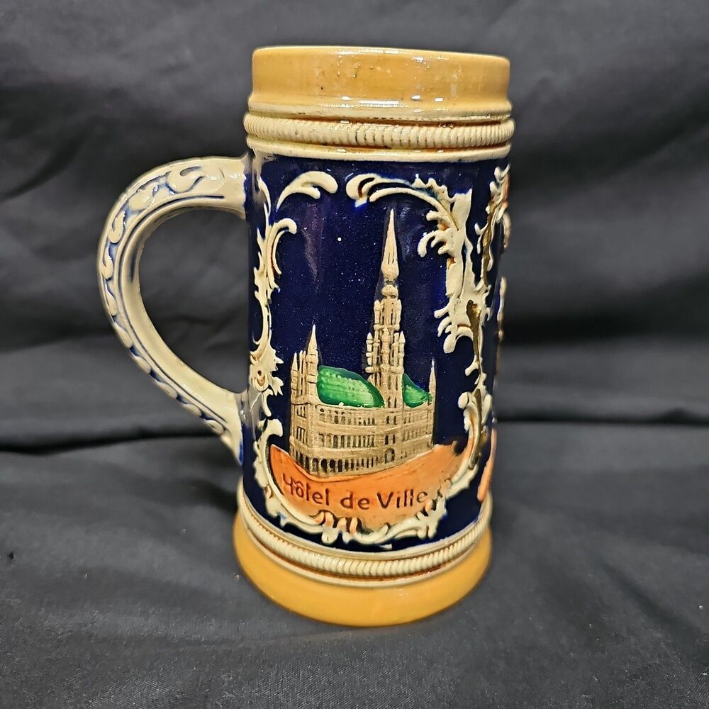 Vintage Hotel de Ville Bruxelles Manneken Pis Stein Mug